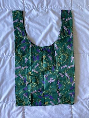 BAGGU Green Tote with Purple and Gold Accents